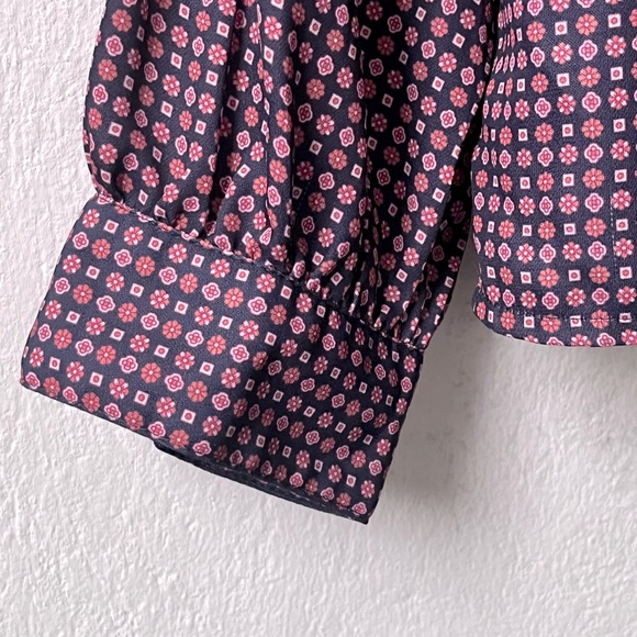 VanHeusen Top Size Fits L and XL - Picture 4 of 5